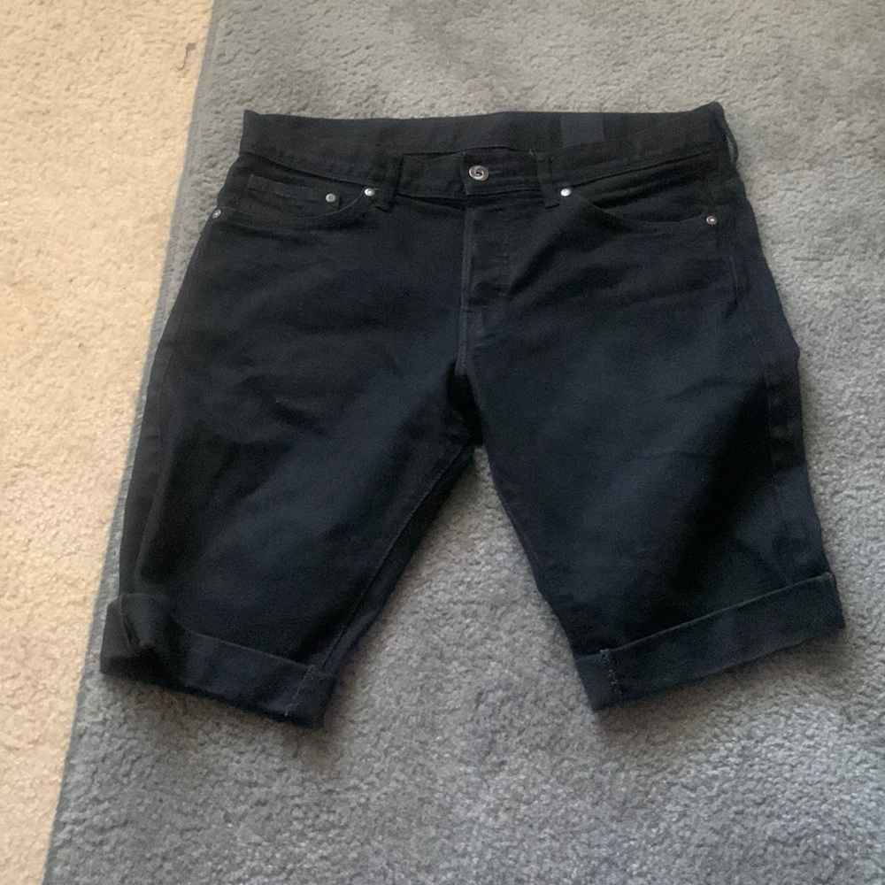 Never worn